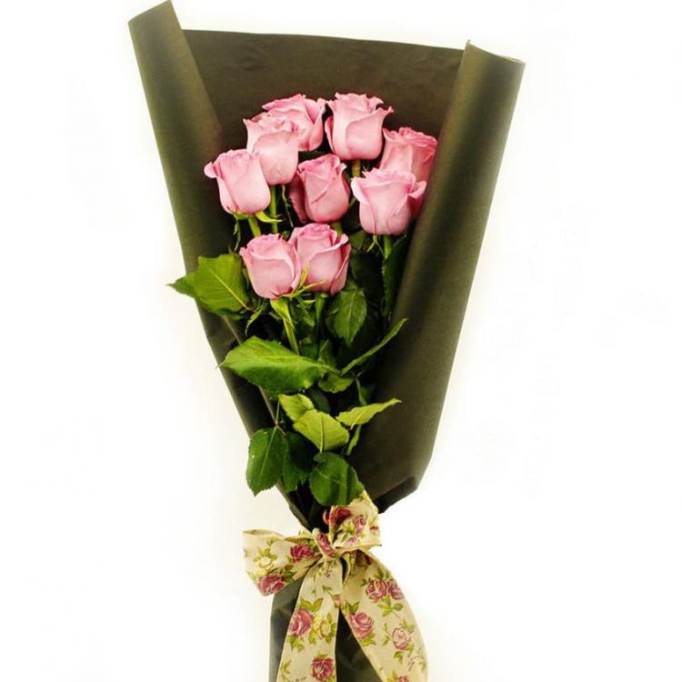 Букет из розовых роз от 4 200 руб.
